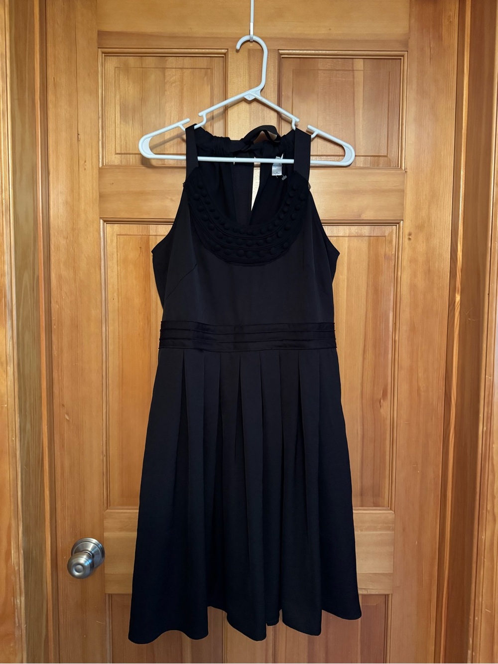 LOFT Black Sleeveless Pleated Mini Dress